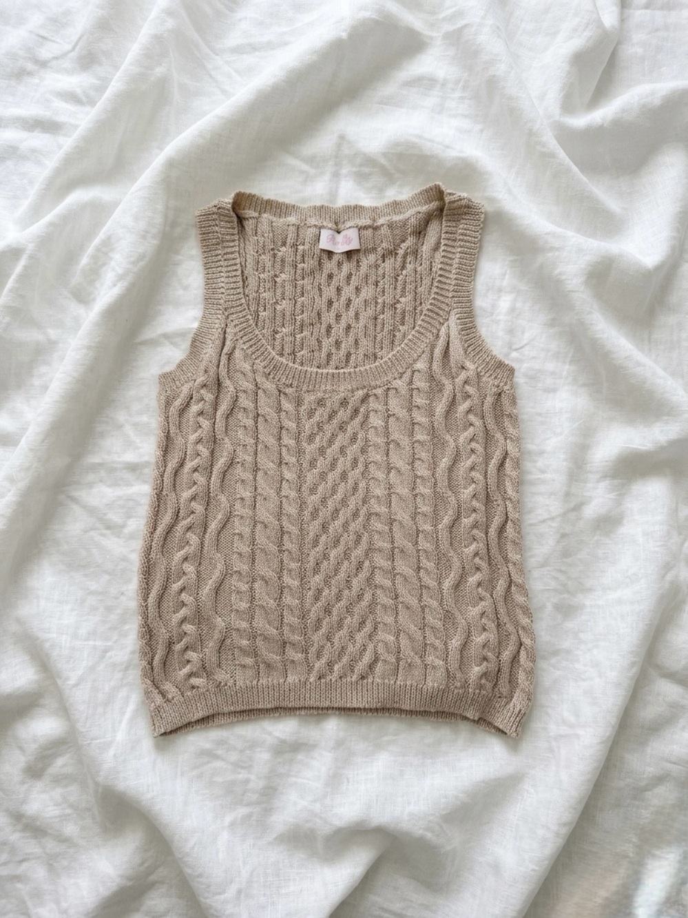 Pink Lily Neutral Cable Knit Sweater Tank | Size S
